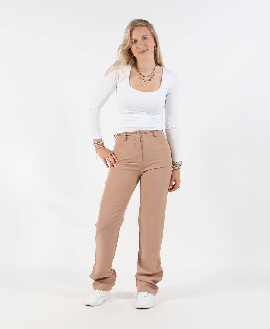 Sanne Pants Nude
