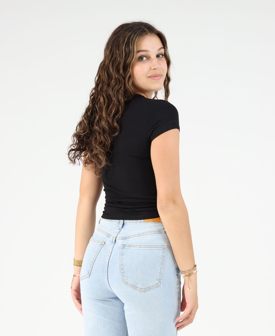 Leela Short Top Long Black