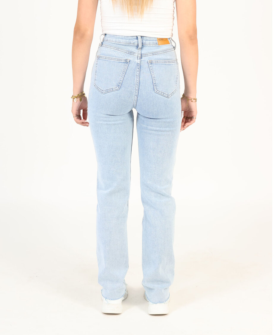 Straight Leg Jeans Blue 1820