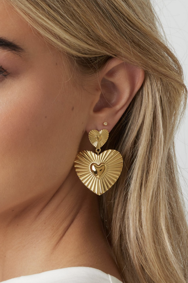 Sun-Kissed Love Earrings Gold