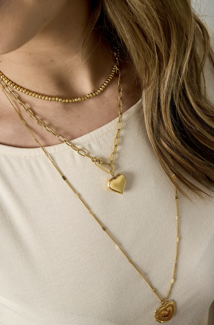 Shackle Heart Necklace Silver