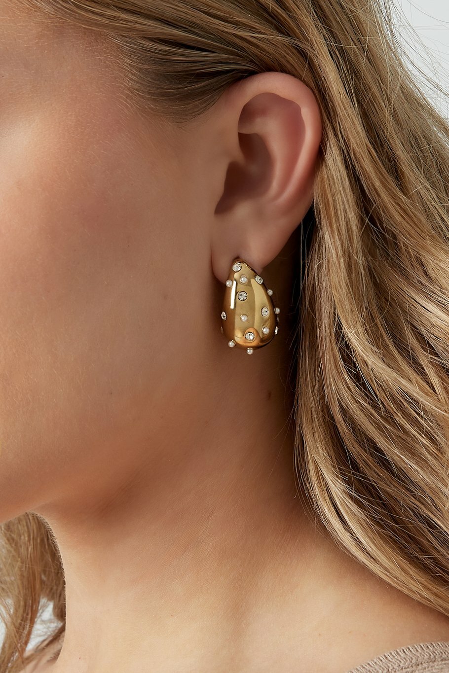 Diamonds and Pearls Drop Earrings Silver