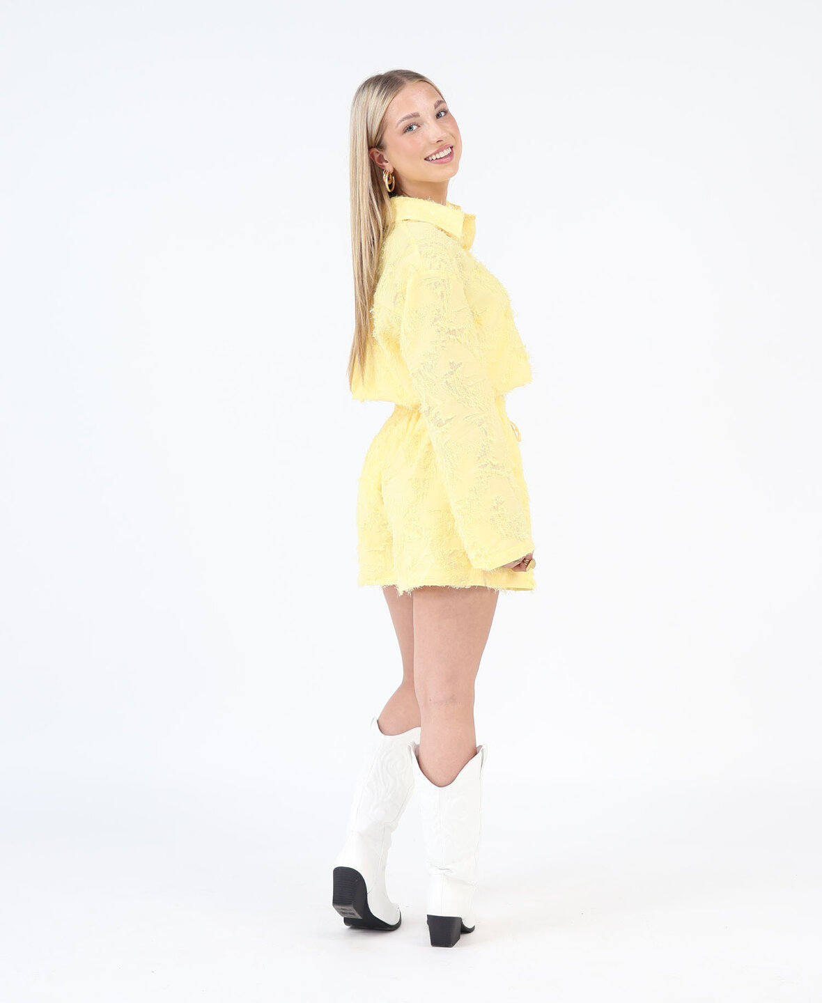 Capri Short Butter Yellow